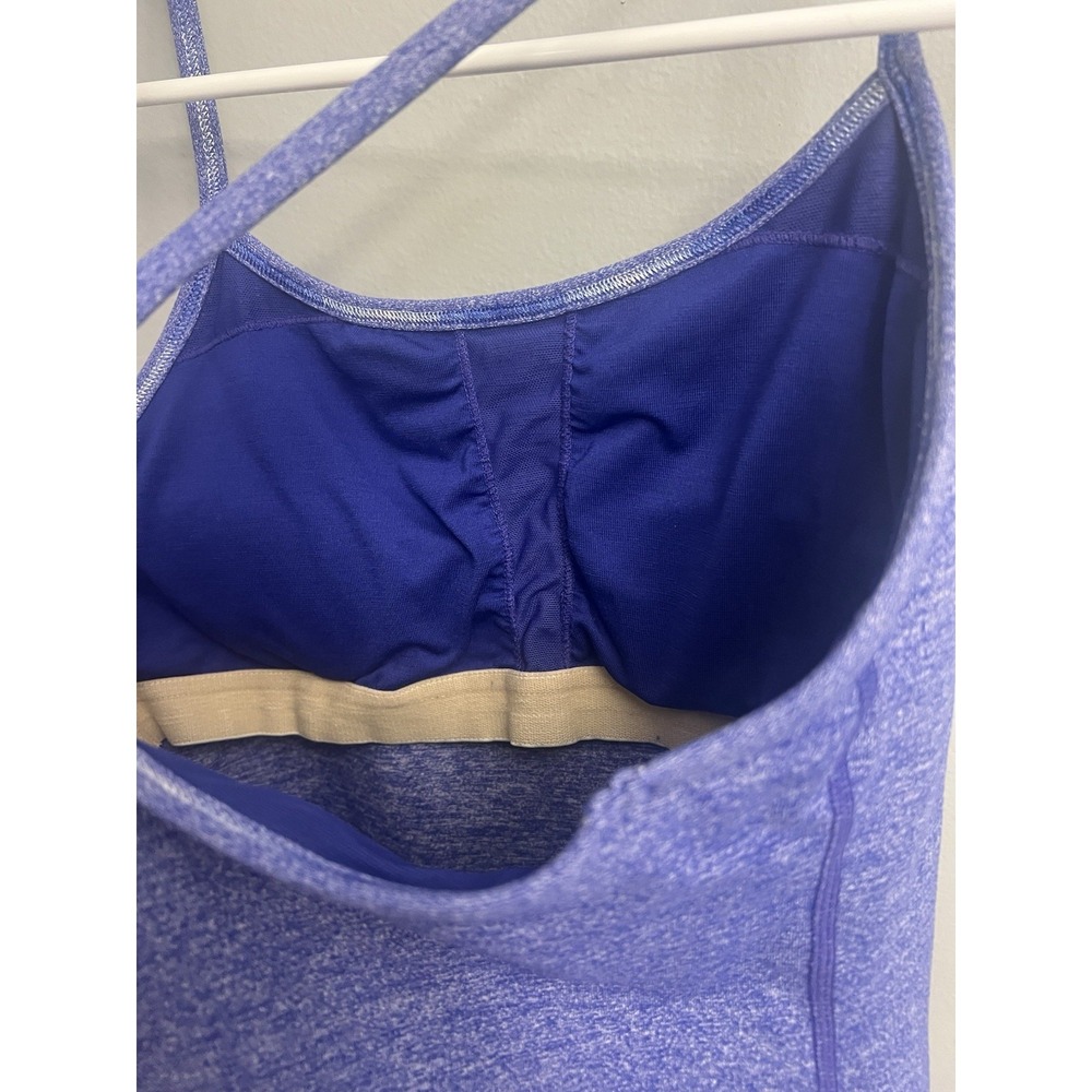 Lululemon Women's Tank Built-In Bra, Size 6 - Picture 4 of 5